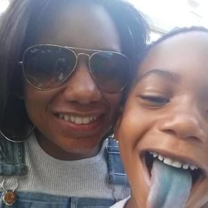 Meet your Posher, Eleanna